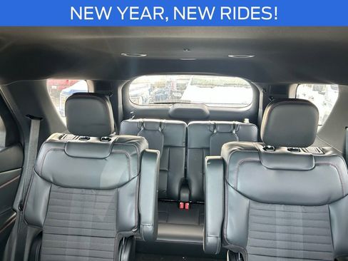 New 2026 Ford Explorer ST-Line image 21