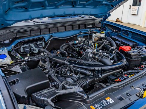Used 2025 Ford Bronco Outer Banks AWD/4WD image 40
