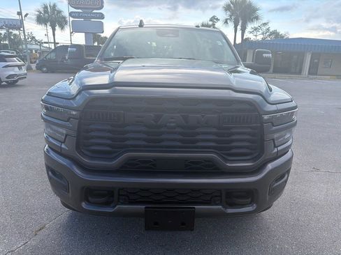 Used 2025 RAM 2500 Big Horn AWD/4WD image 1