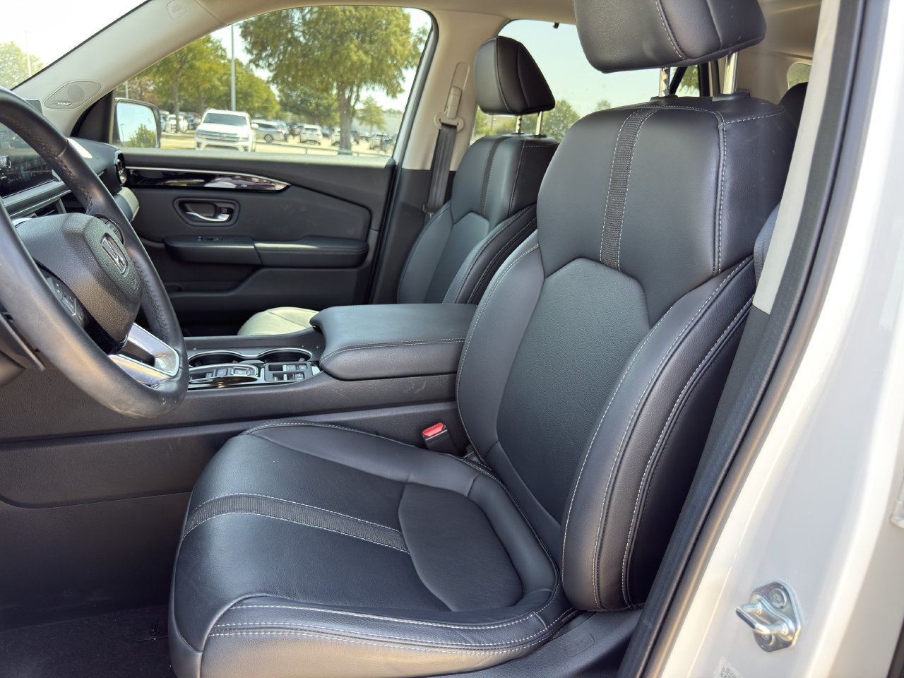Used 2023 Honda Pilot Touring image 22