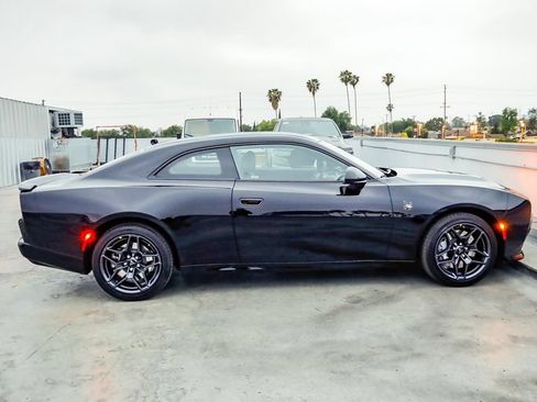 New 2026 Dodge Charger Scat Pack w/ Blacktop Package AWD/4WD image 13