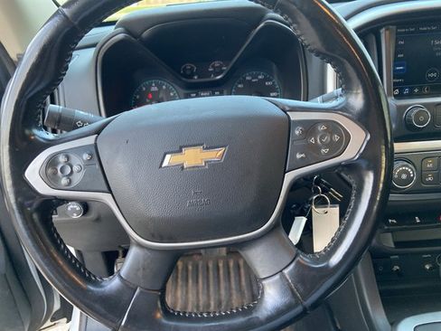 Used 2022 Chevrolet Colorado LT w/ Fleet Safety Package RWD image 35