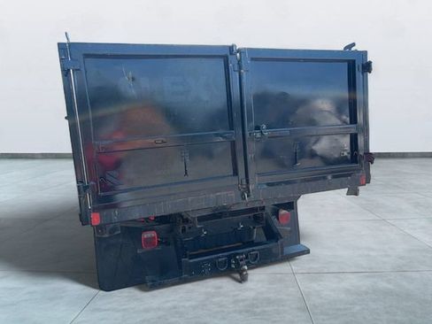 Certified 2023 Ford F550 4x4 Regular Cab Super Duty image 4