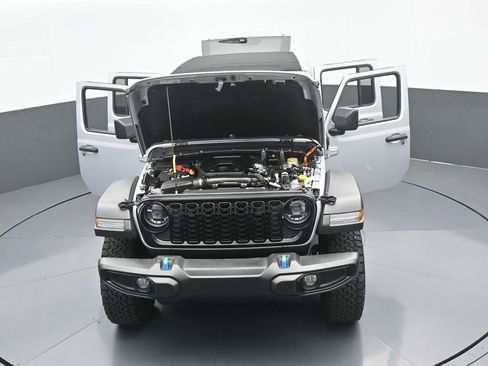 Used 2024 Jeep Wrangler Unlimited image 77