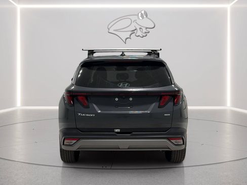 Certified 2025 Hyundai Tucson SEL AWD/4WD image 4