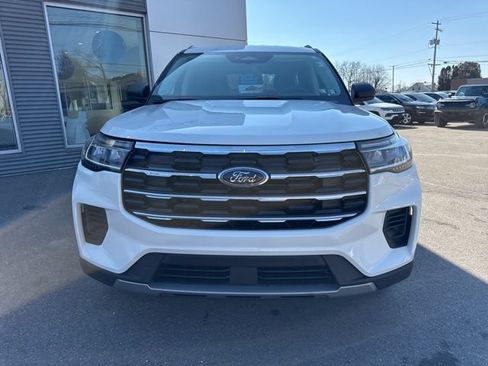 New 2026 Ford Explorer Active AWD/4WD image 3