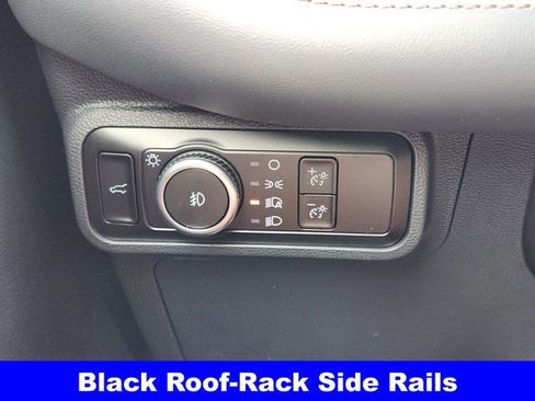 New 2026 Ford Explorer Active w/ Active Comfort Package image 22