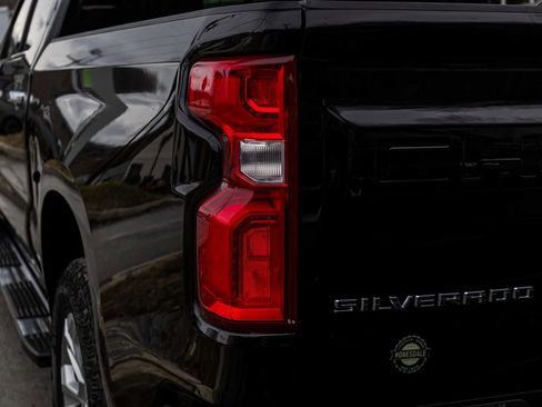 Used 2022 Chevrolet Silverado 1500 LTZ image 37