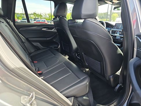 Used 2024 BMW X3 sDrive30i RWD image 12