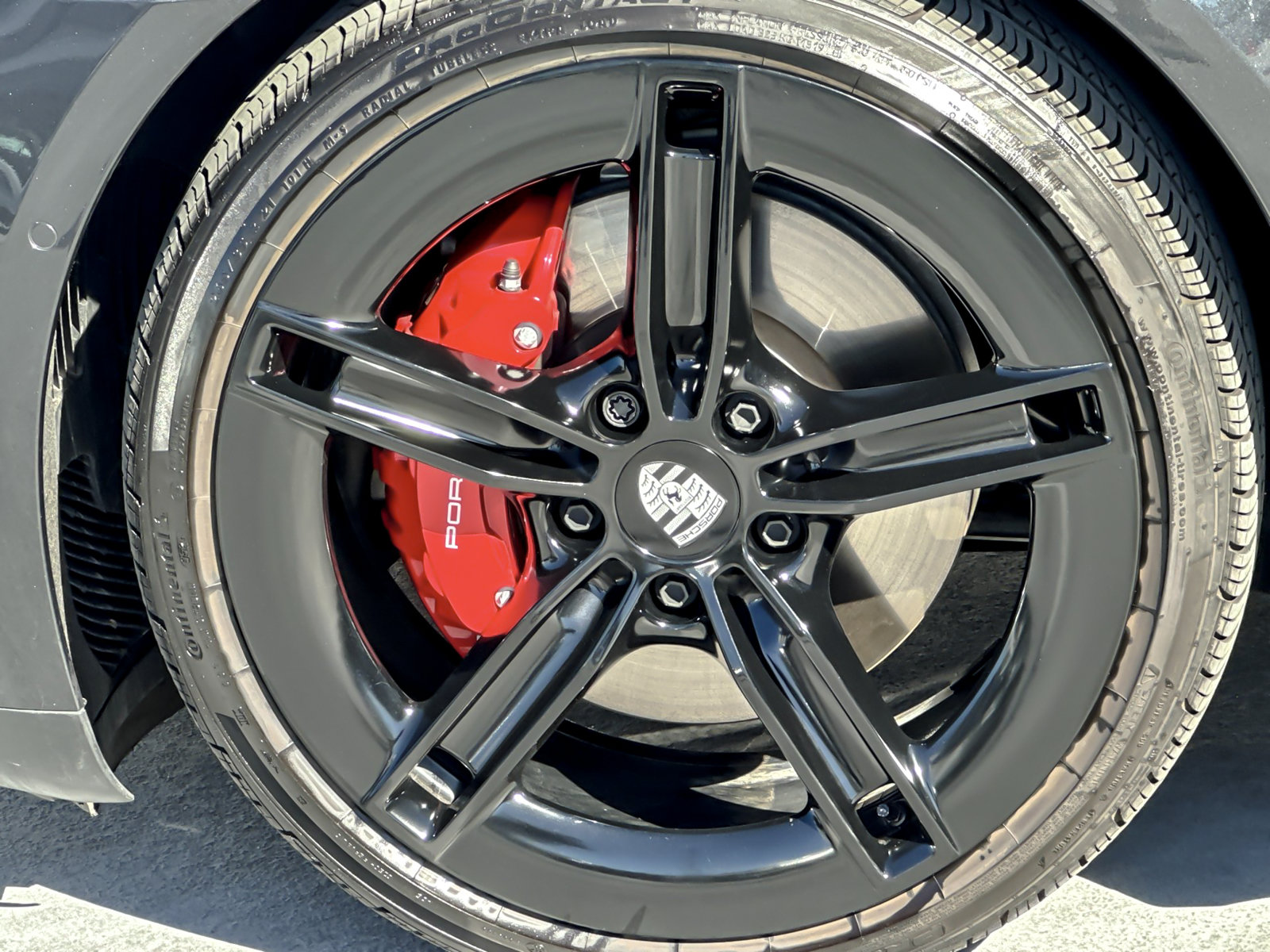 Certified 2025 Porsche Taycan 4S AWD/4WD image 34