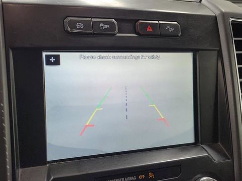 Used 2018 Ford F250 XLT w/ XLT Premium Package image 28