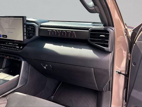Used 2025 Toyota Sequoia TRD Pro AWD/4WD image 28