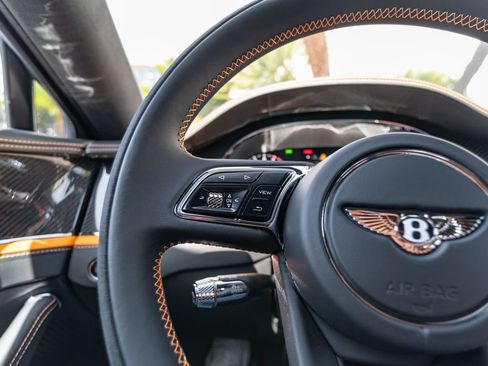 New 2026 Bentley Flying Spur Plug-In Hybrid AWD/4WD image 8