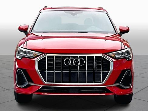 Certified 2022 Audi Q3 2.0T Premium image 3