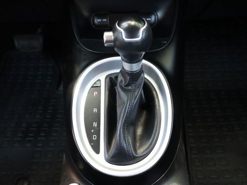 Used 2016 Kia Soul FWD image 35