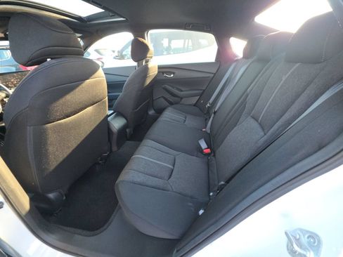 Used 2023 Honda Accord Sport image 15