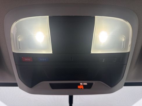 Used 2018 Subaru Crosstrek 2.0i Premium w/ Popular Package #3 image 41