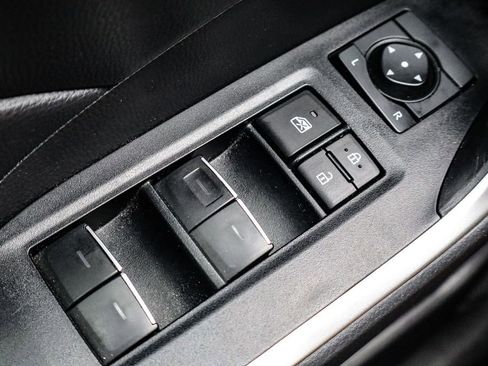 Used 2024 Toyota RAV4 XLE image 21