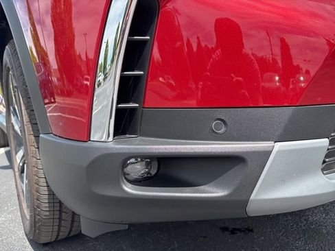 Used 2025 Honda Pilot Touring image 3