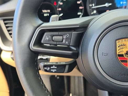 Used 2021 Porsche 911 Carrera image 23