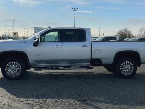 Certified 2021 Chevrolet Silverado 3500 High Country w/ Z71 Off-Road Package image 5