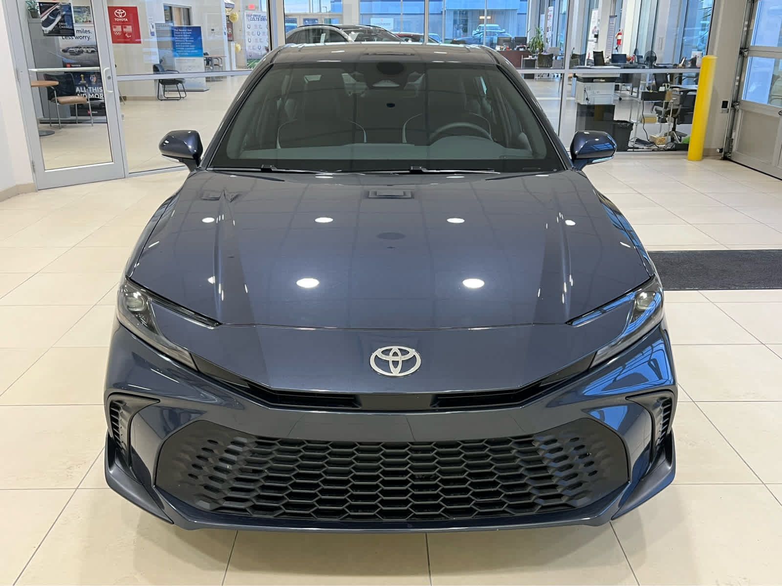 New 2026 Toyota Camry SE FWD image 5