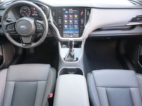 Certified 2025 Subaru Outback Onyx Edition AWD/4WD image 31