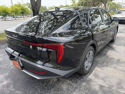 Used 2026 Kia K4 FWD image 7