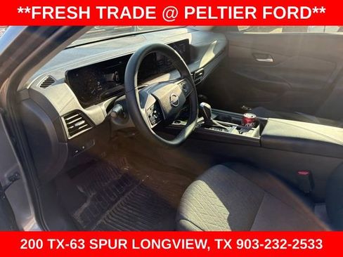 Used 2026 Nissan Sentra SV w/ SV Convenience Package FWD image 7