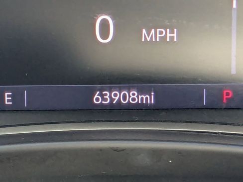 Used 2021 GMC Terrain SLT image 29