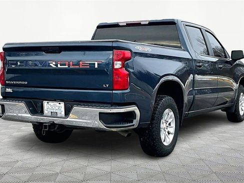 Used 2021 Chevrolet Silverado 1500 LT w/ Bed Protection Package image 2