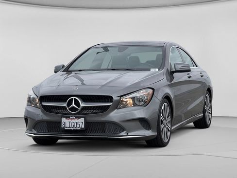 Used 2019 Mercedes-Benz CLA 250 image 4