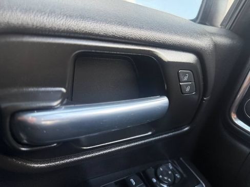 Used 2020 Chevrolet Silverado 1500 LT w/ Texas Edition RWD image 9