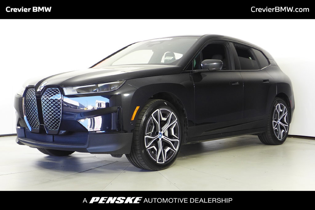 Certified 2024 BMW iX xDrive50 AWD/4WD image 1