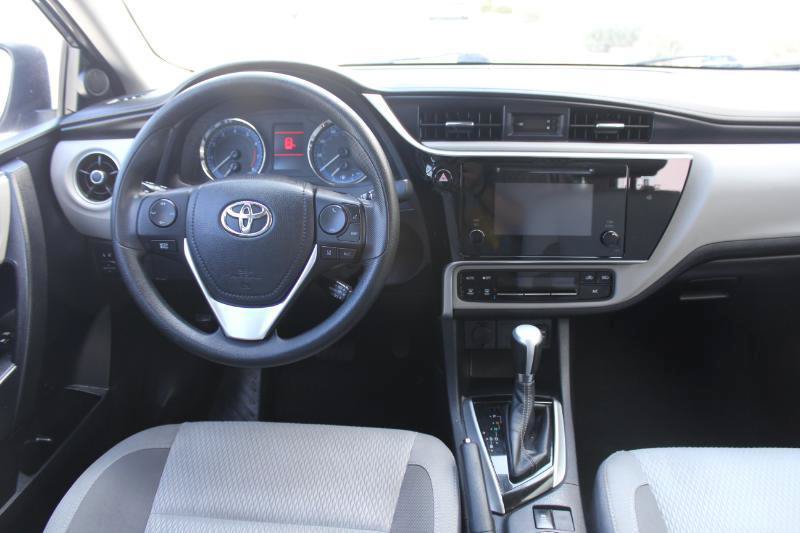 Used 2017 Toyota Corolla LE w/ Carpet Mat Package (TMS) FWD image 20