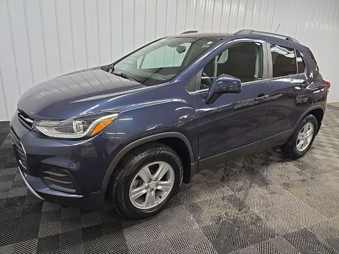 Used 2018 Chevrolet Trax LT w/ LPO, Protection Package image 6