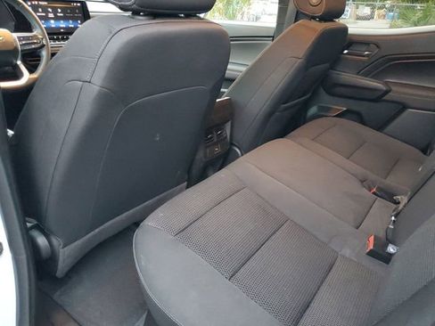 Certified 2024 Chevrolet Colorado LT w/ LT Convenience Package image 10