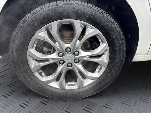 Used 2020 Buick Enclave Avenir w/ Avenir Technology Package image 28