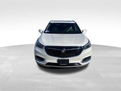 Used 2021 Buick Enclave Essence w/ Sound and Sites Package image 8