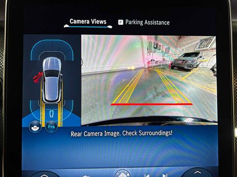 Certified 2025 Mercedes-Benz GLC 300 GLC 300 image 39