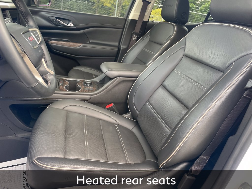 Used 2023 GMC Acadia Denali w/ Denali Ultimate Package FWD image 17
