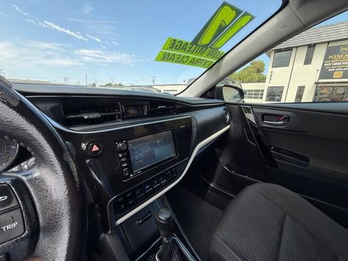 Used 2017 Toyota Corolla iM FWD image 29