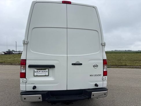 Used 2020 Nissan NV 3500 SL w/ Navigation Package RWD image 12