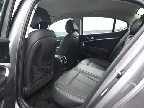 Used 2025 Genesis G70 2.5T AWD/4WD image 25