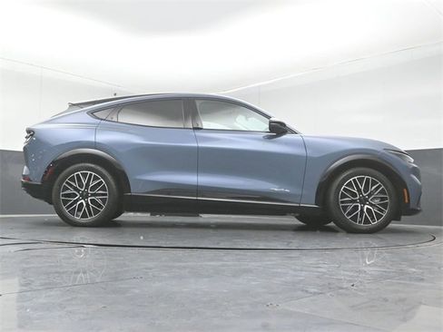 Certified 2024 Ford Mustang Mach-E Premium image 43