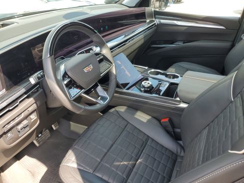 Used 2025 Cadillac Escalade V w/ LPO, Floor Liner Package AWD/4WD image 20