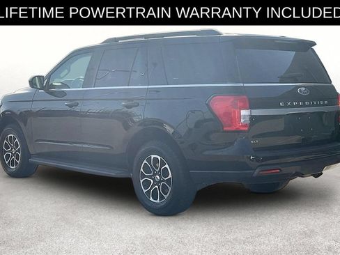 Used 2024 Ford Expedition XLT AWD/4WD image 11