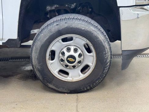 Used 2019 Chevrolet Silverado 2500 W/T image 4