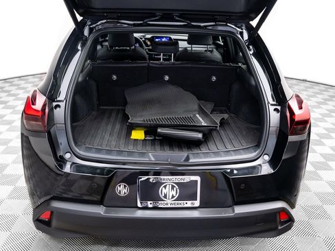 Used 2023 Lexus UX 250h AWD w/ Premium Package image 32