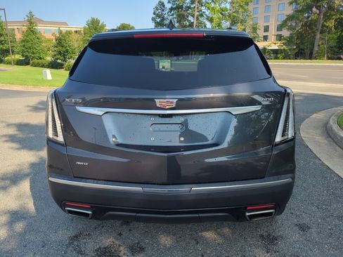 Used 2022 Cadillac XT5 Sportv w/ Technology Package AWD/4WD image 4